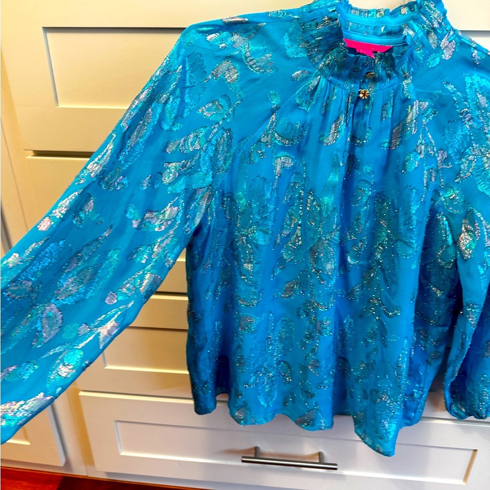 Lilly Pulitzer silk top.